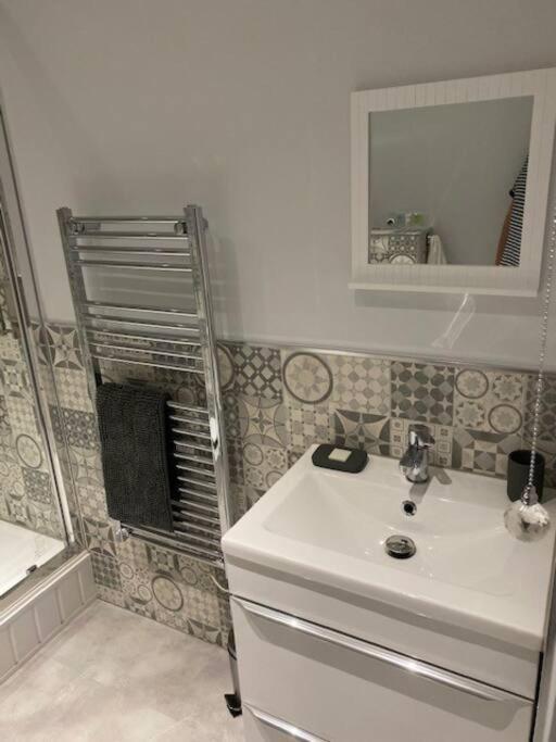 Luxury Mumbles View Studio Apartment Swansea Zewnętrze zdjęcie